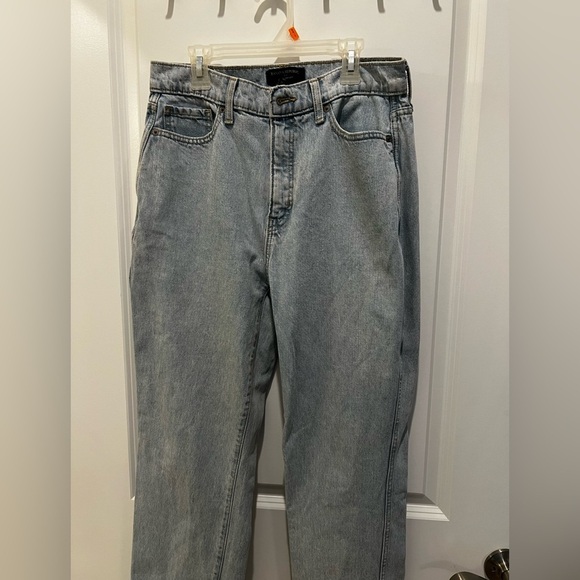 Banana Republic High Rise Light Wash Curvy Straight Leg Jeans Size 28 - Picture 4 of 11
